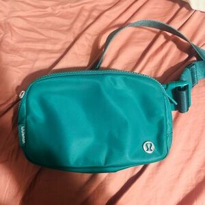 NWOT ‼️ Lululemon Everywhere Belt Bag 1L